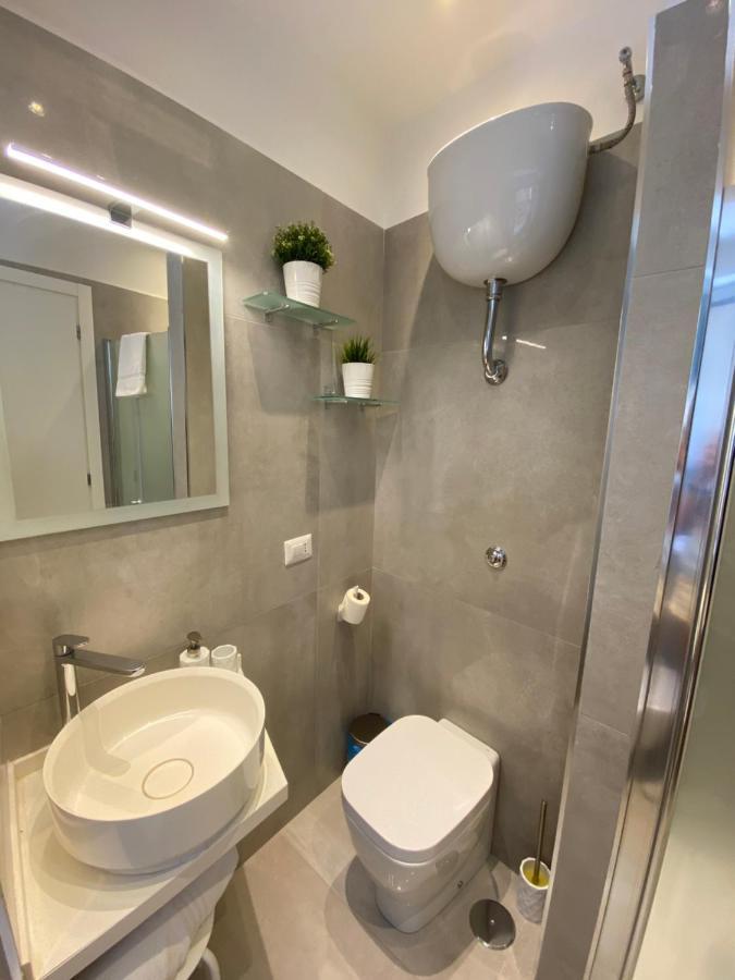 Casa Vacanze Santa Teresella 40 Naples Luaran gambar